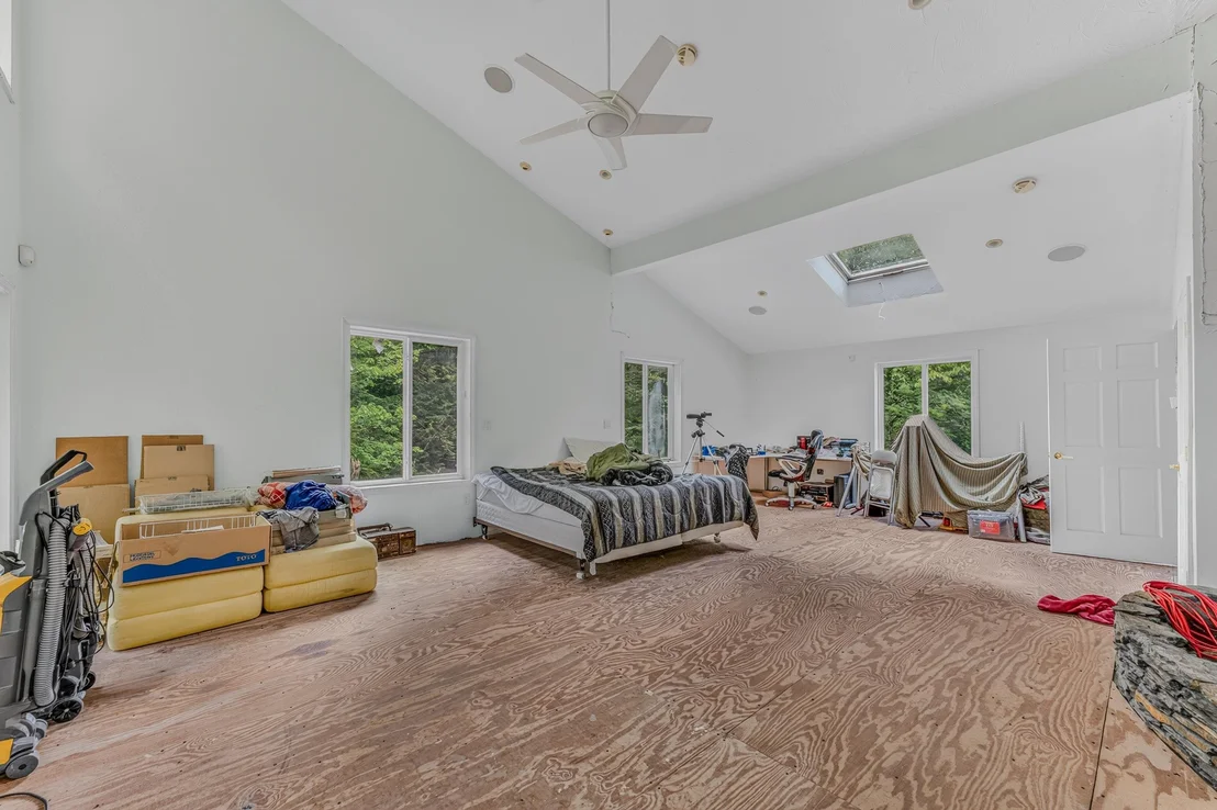 Photo of 105 Beaver Pond