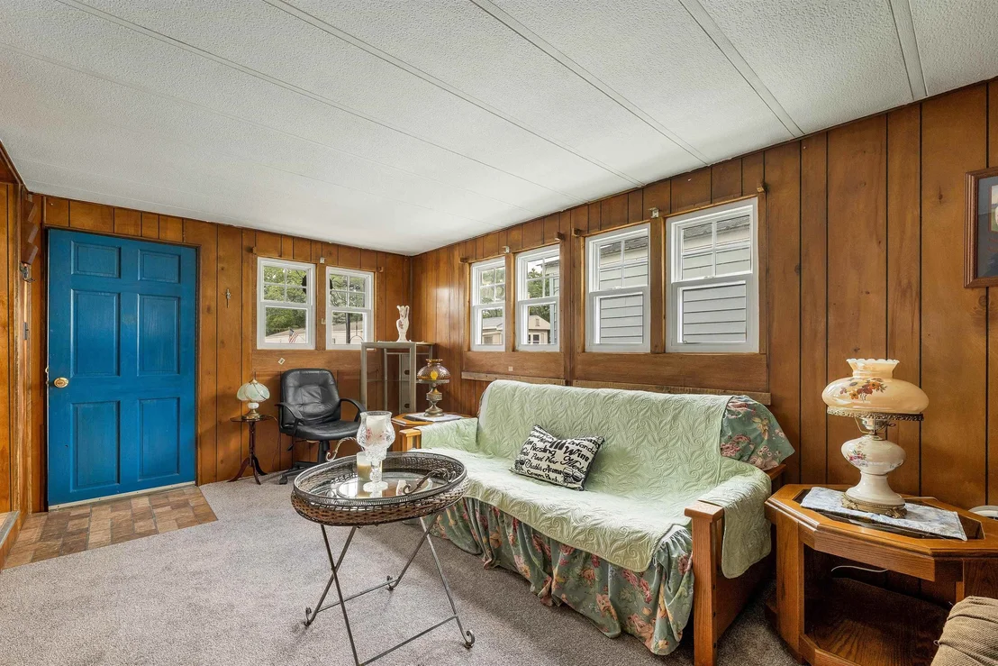 Photo of 19 Polly Ann