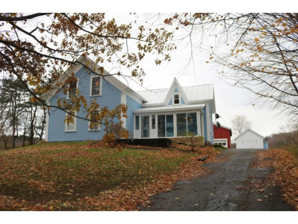 Photo of 4900 Lake