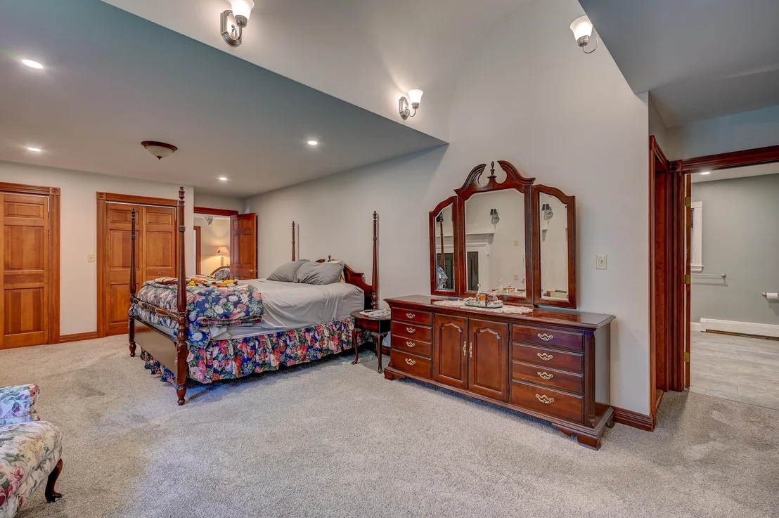 Photo of 102 Birch Bend