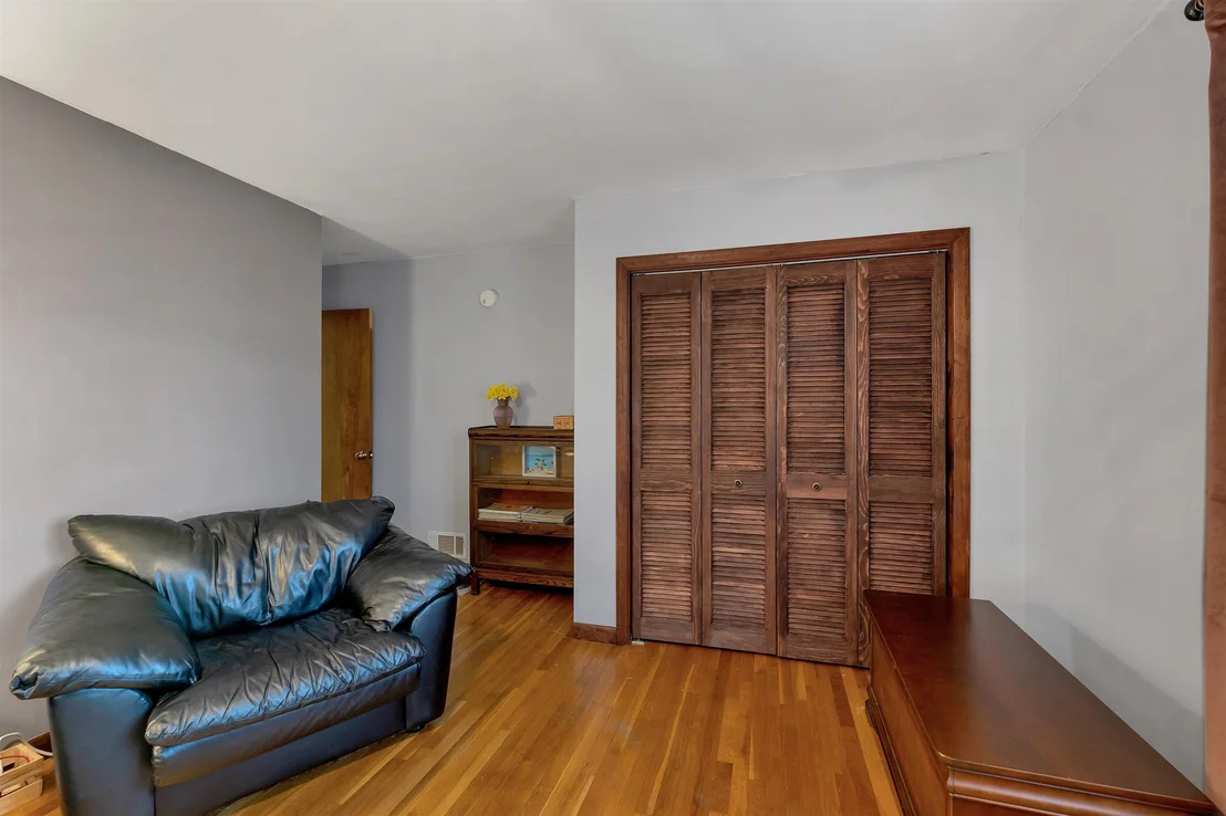 Photo of 44 Suncook Valley