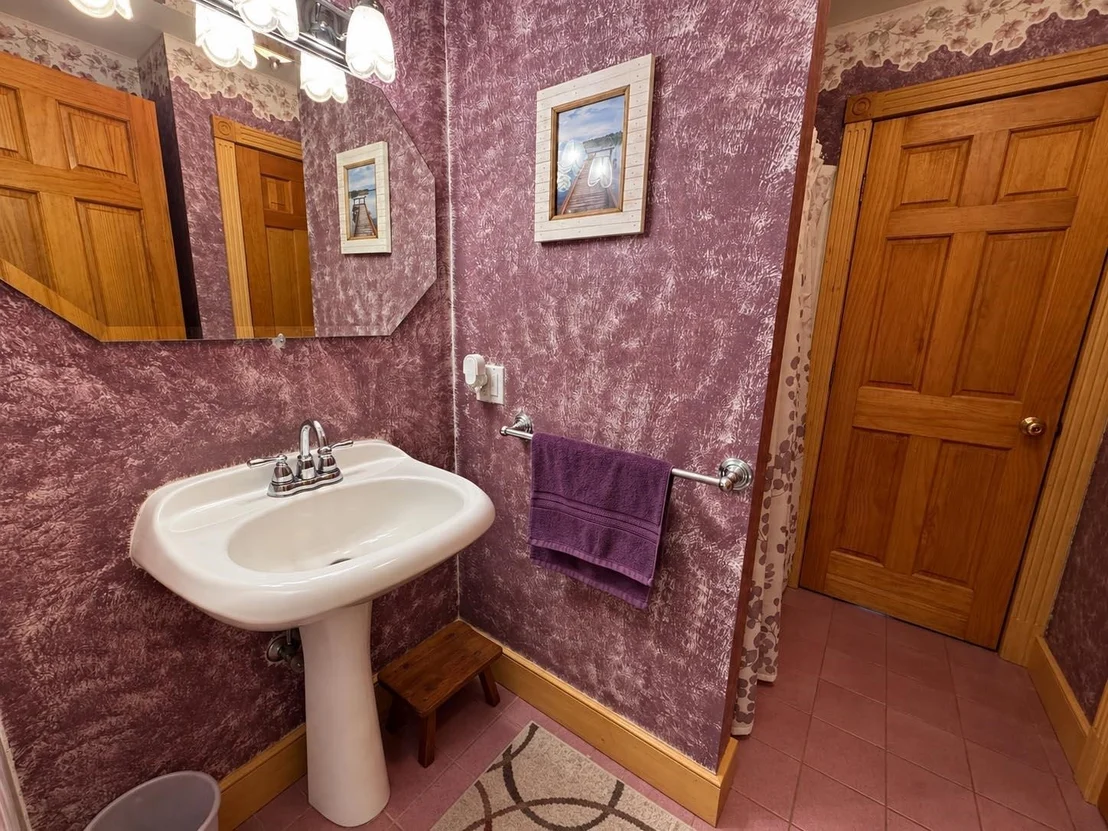 Photo of 249 Pine Hollow