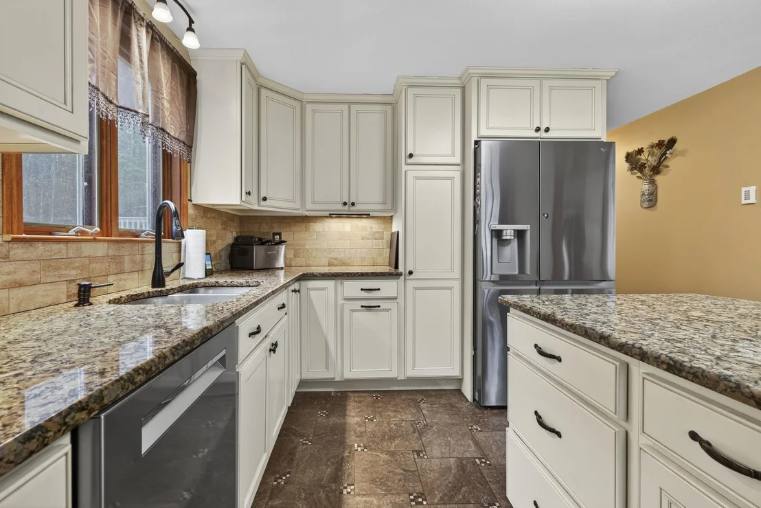Photo of 6 Fox Ridge
