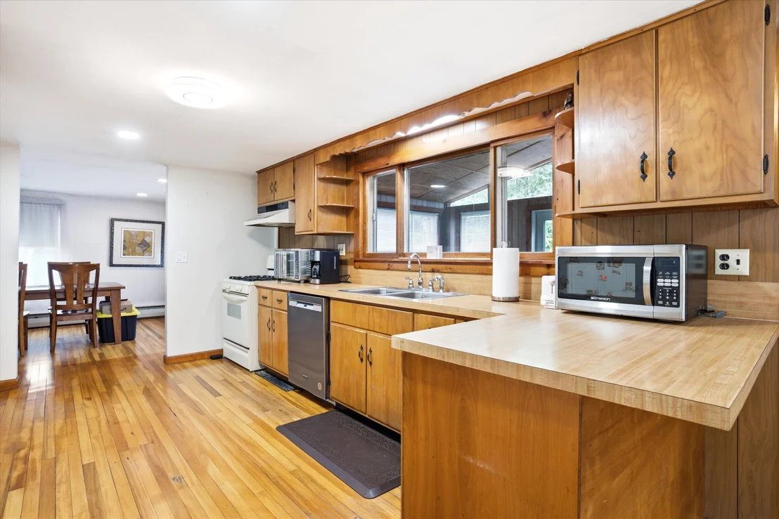 Photo of 308 Squantum