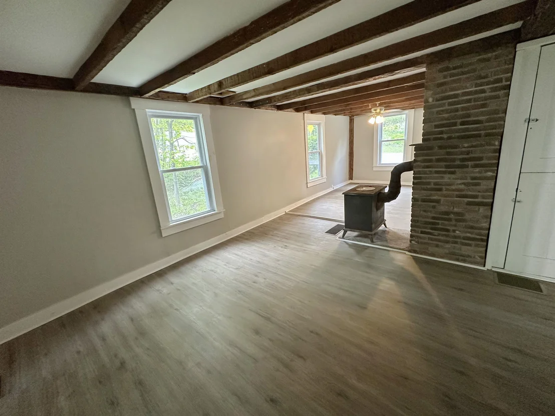 Photo of 461 South