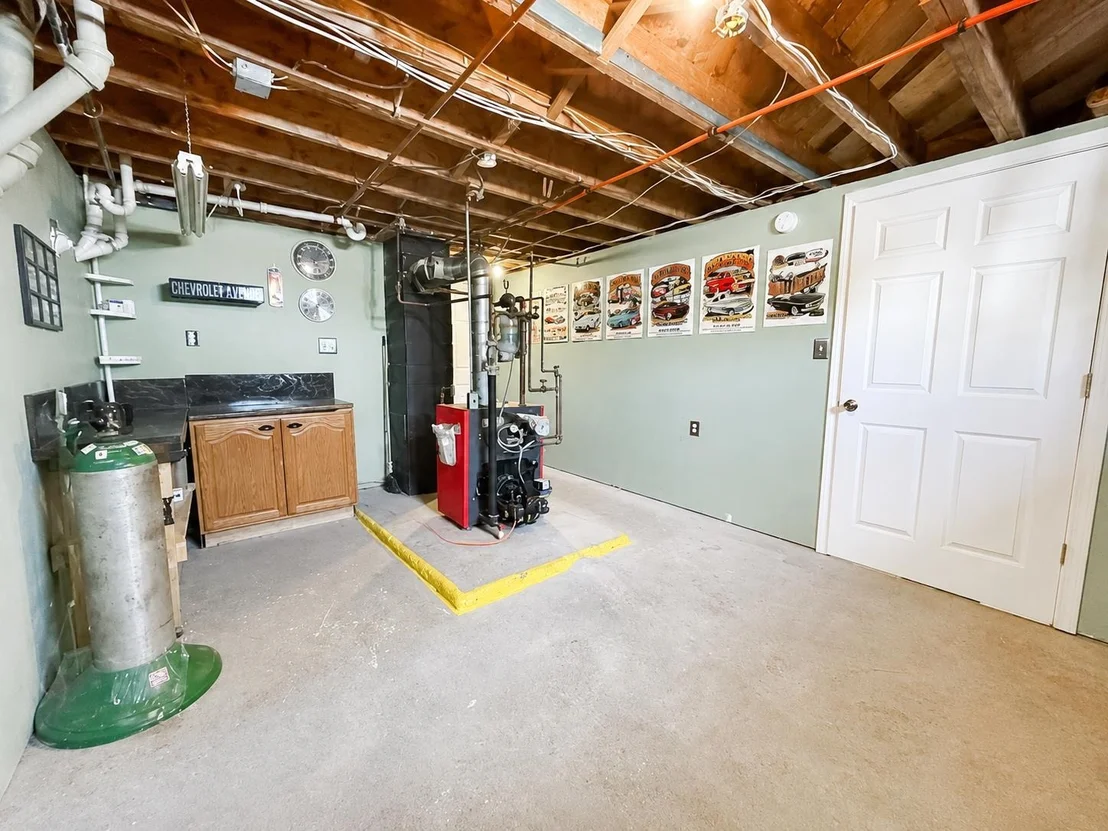 Photo of 576 Hillside