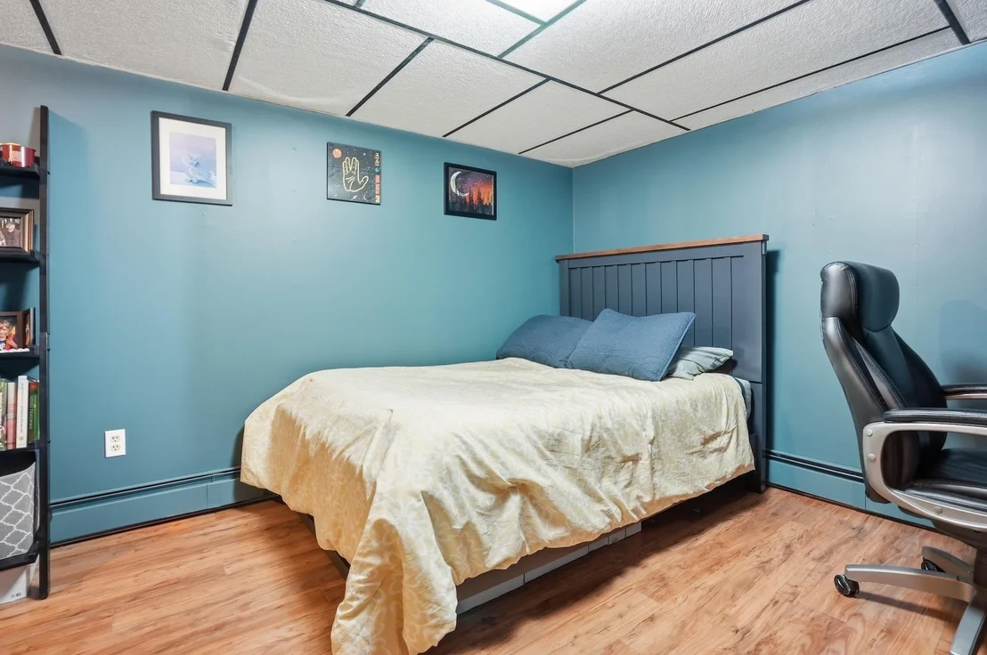 Photo of 286 James