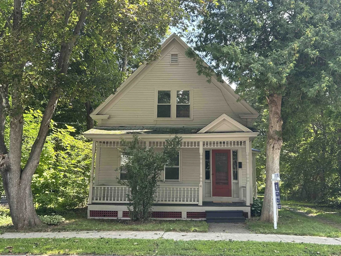 Photo of 91 Carroll