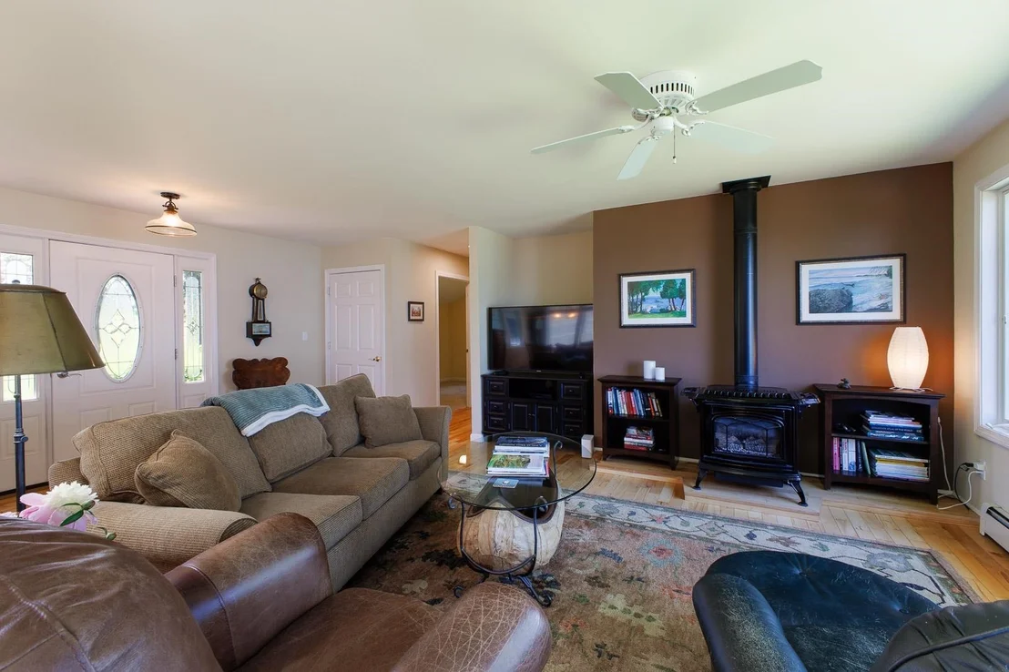 Photo of 107 Mountain View