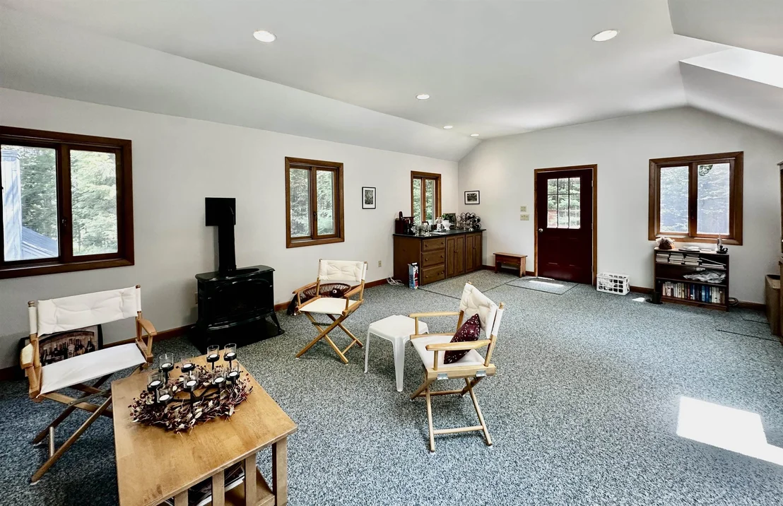 Photo of 78 Greensward
