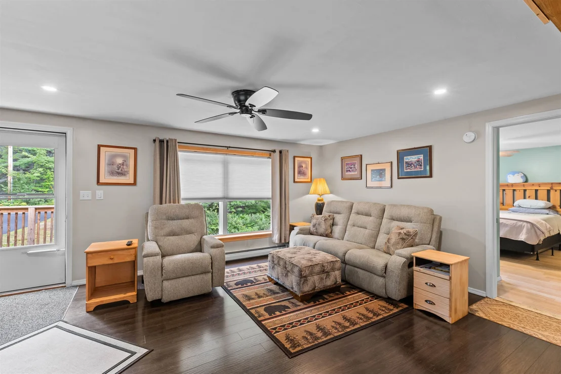 Photo of 36 Walnut