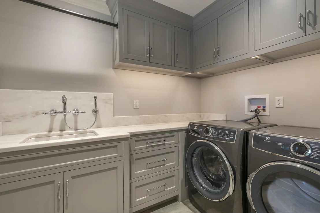 Photo of 551 West Fields