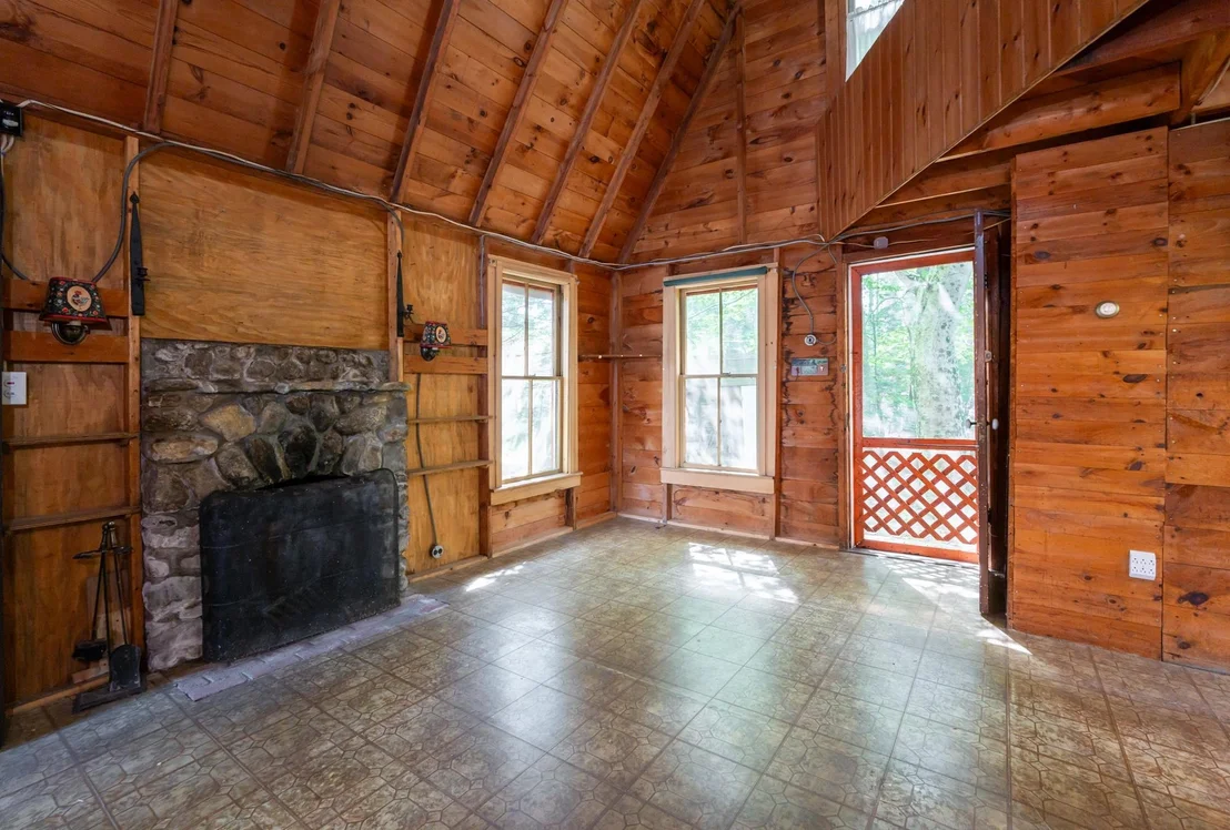 Photo of 33 Sherene Orchard