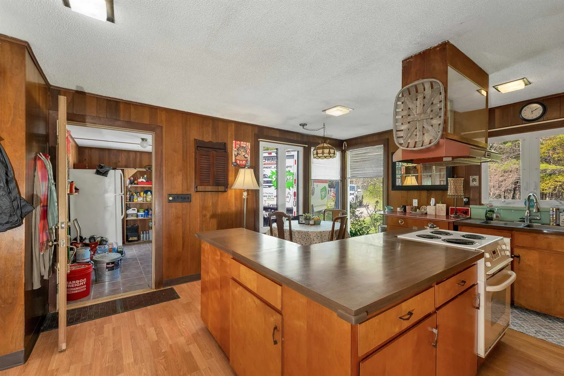 Photo of 37 Bowman