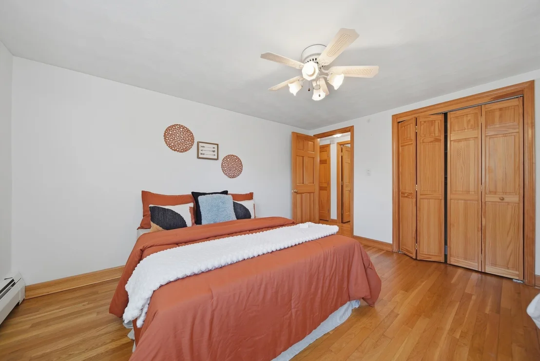 Photo of 35 Nashua