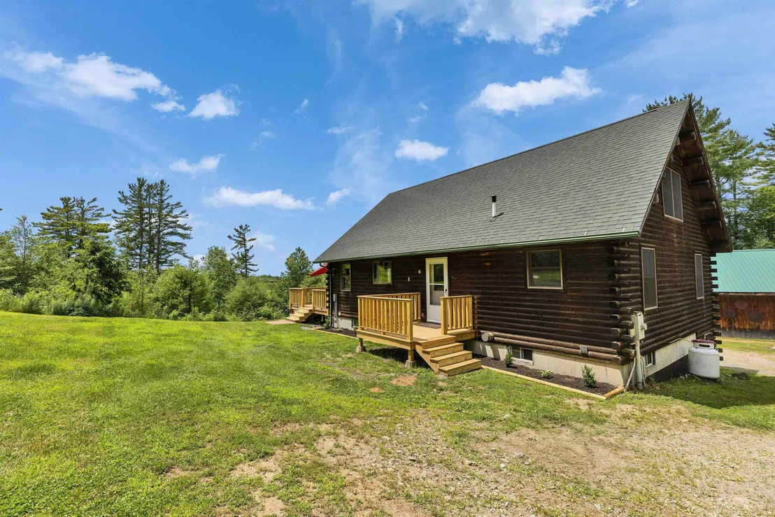 Photo of 75 Walpole Valley