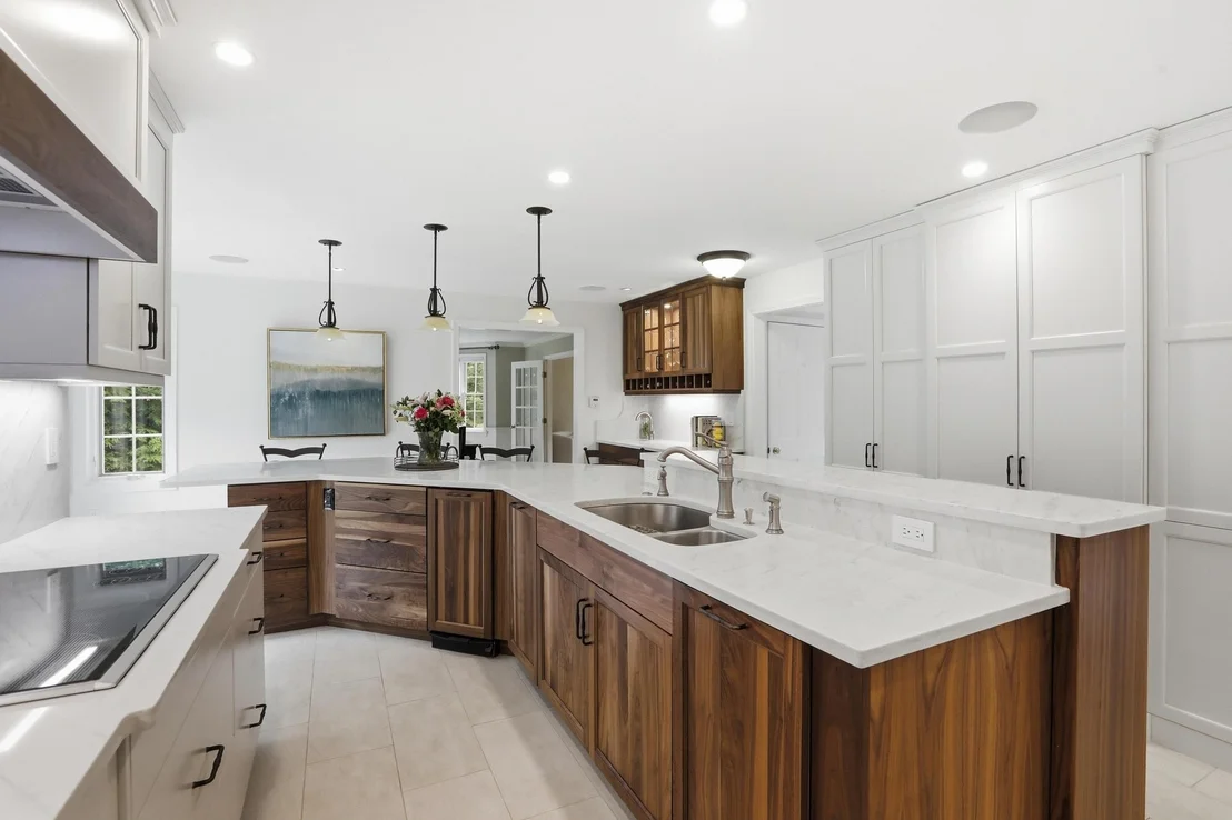 Photo of 8 Bear Hill