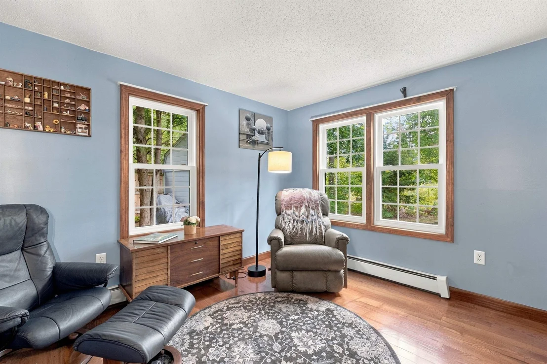 Photo of 50 Shawmut