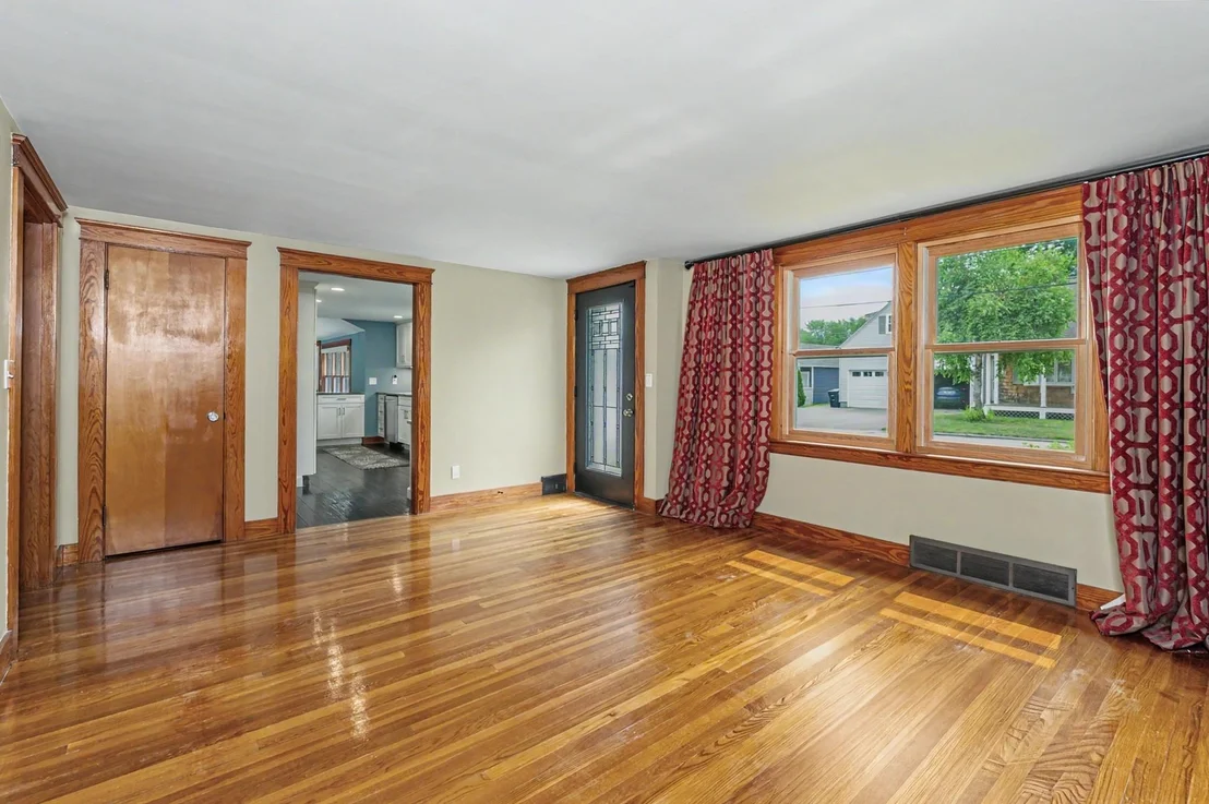Photo of 116 Monroe