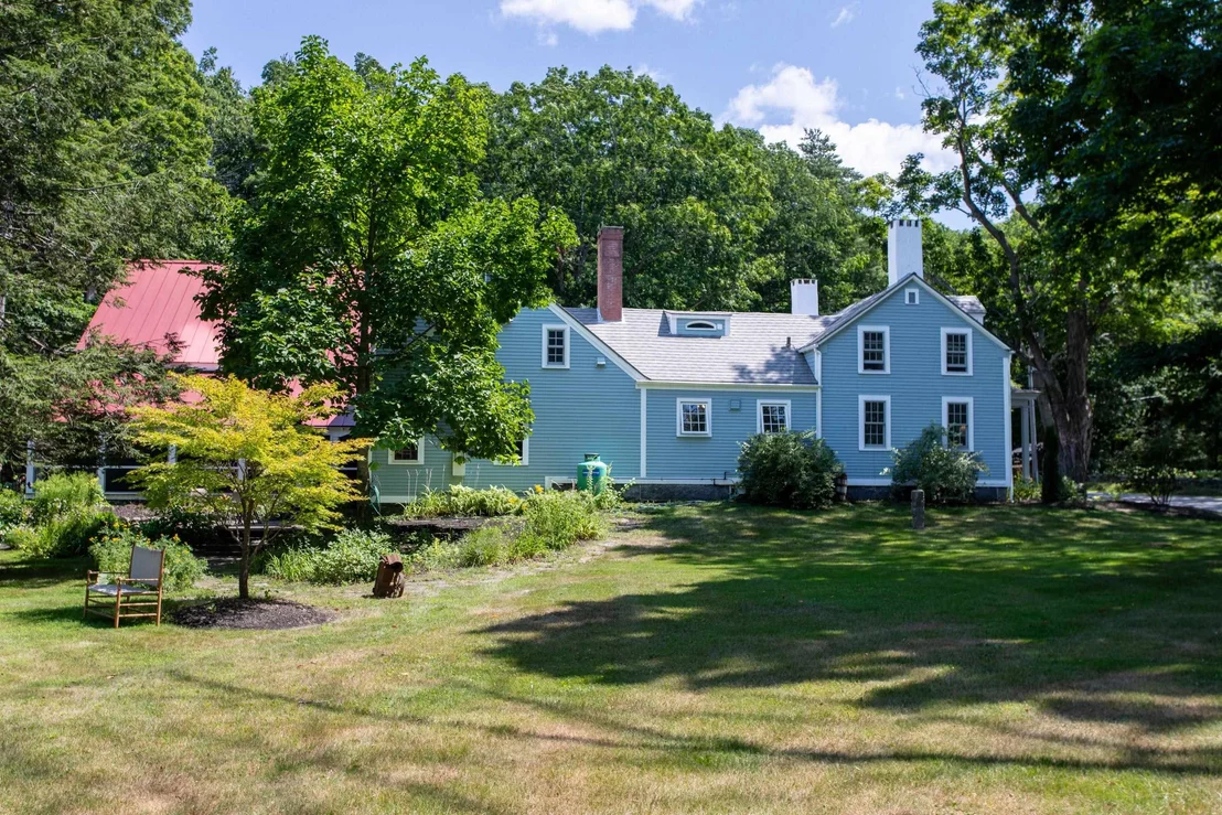 Photo of 83 Walnut