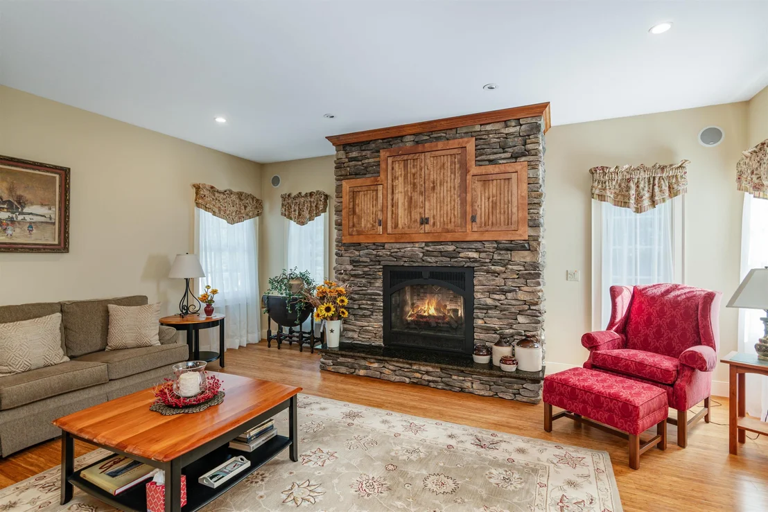Photo of 577 Elmore mountain