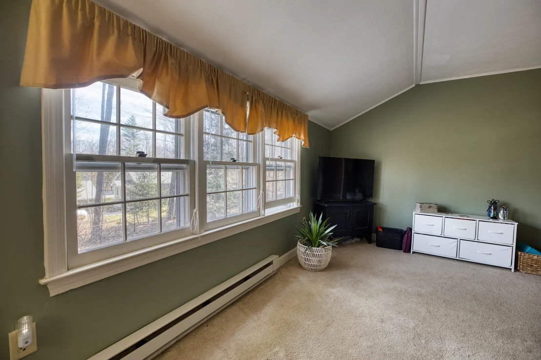 Photo of 11 Robin Acres