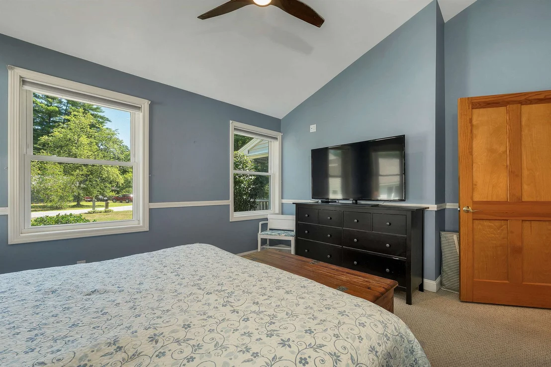 Photo of 6 Putney