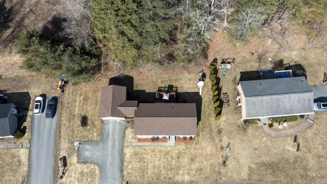 Photo of 401 Colonial
