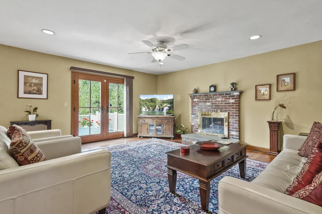 Photo of 63 Ridge