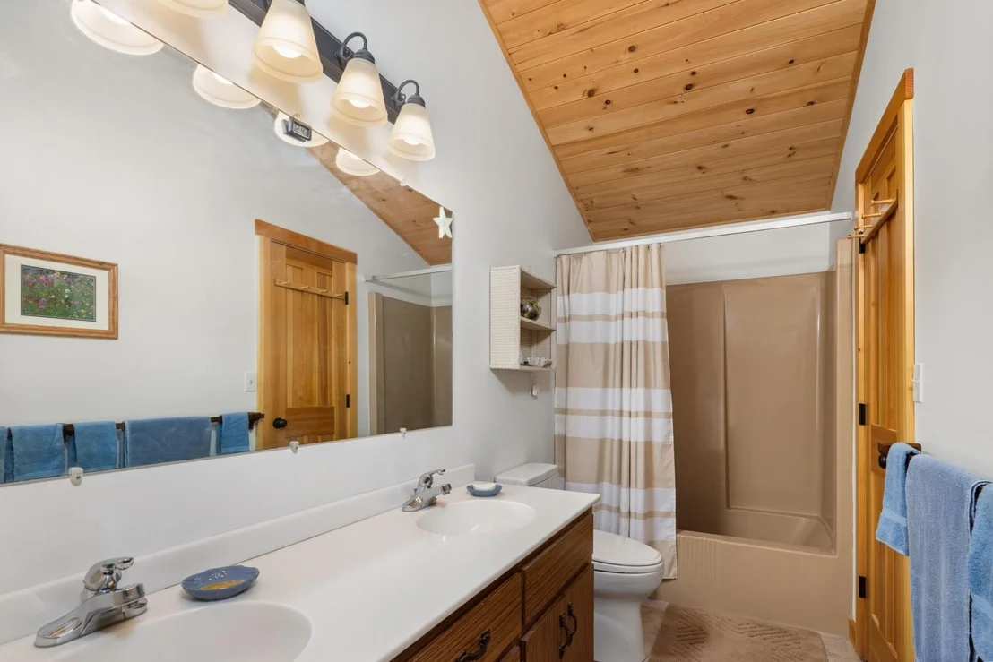 Photo of 715 Luce Hill