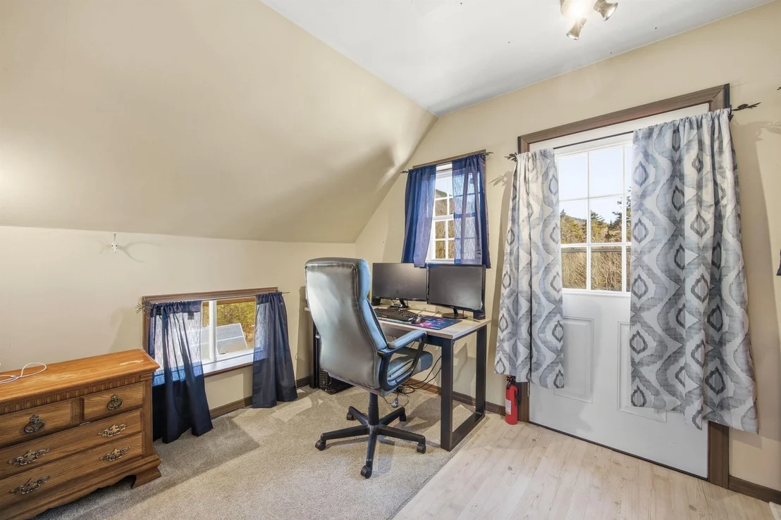 Photo of 3190 Granby