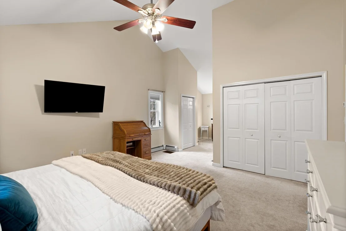 Photo of 2 Riverwoods