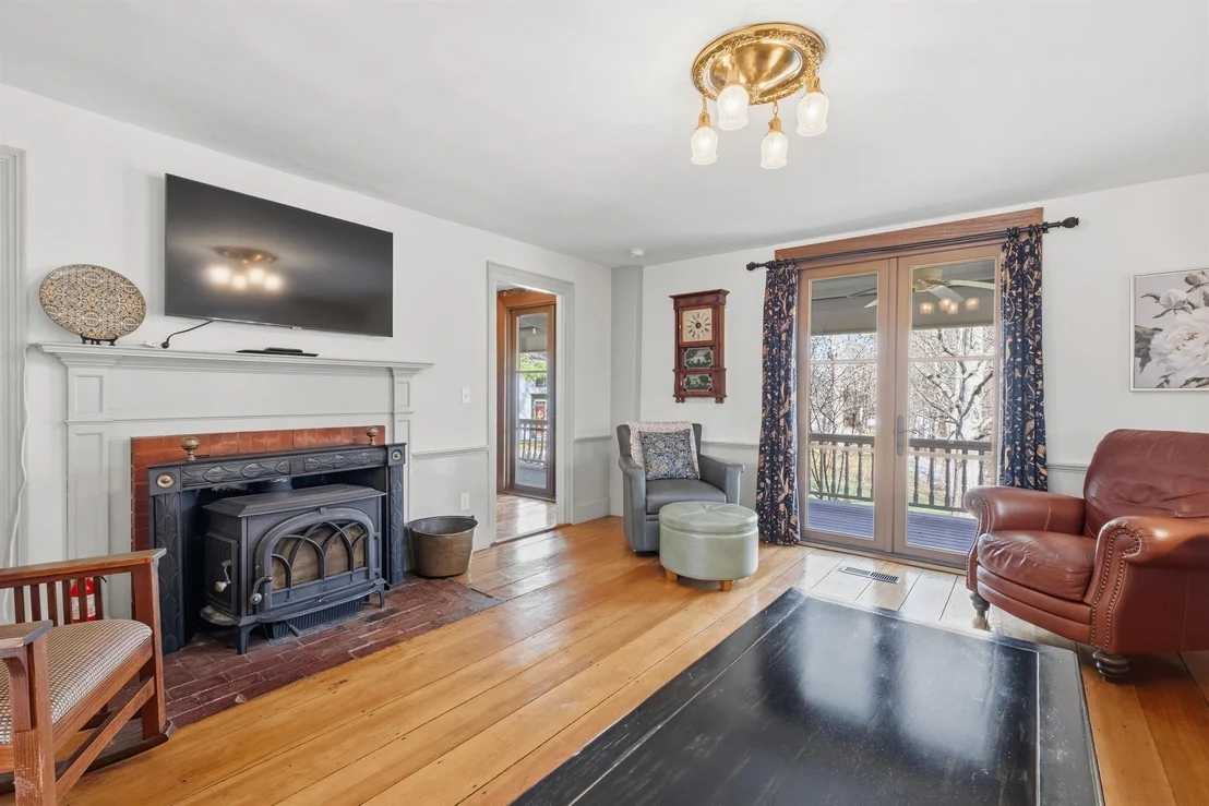 Photo of 183 Waterloo