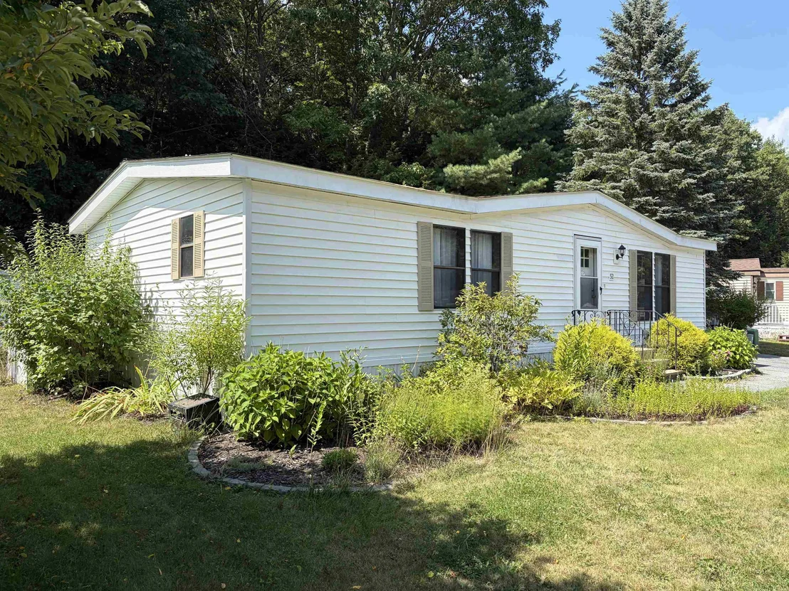 Photo of 52 Monadnock