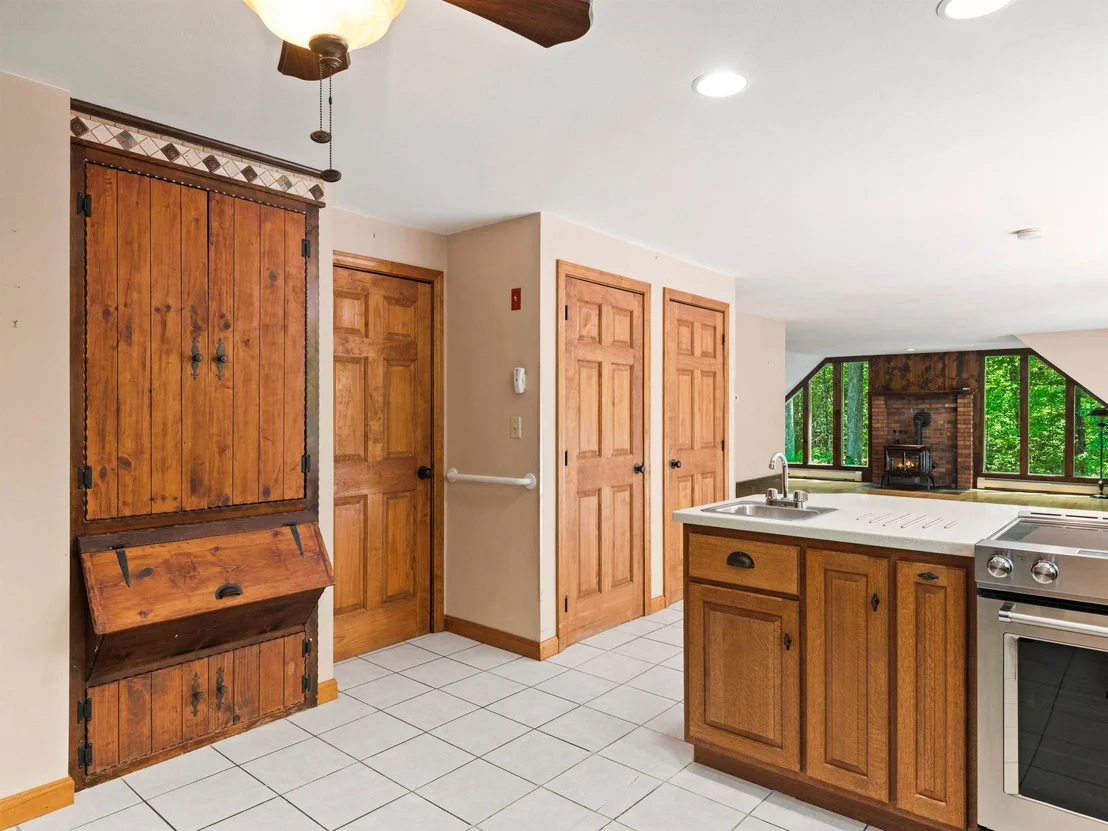 Photo of 35 Sawyer