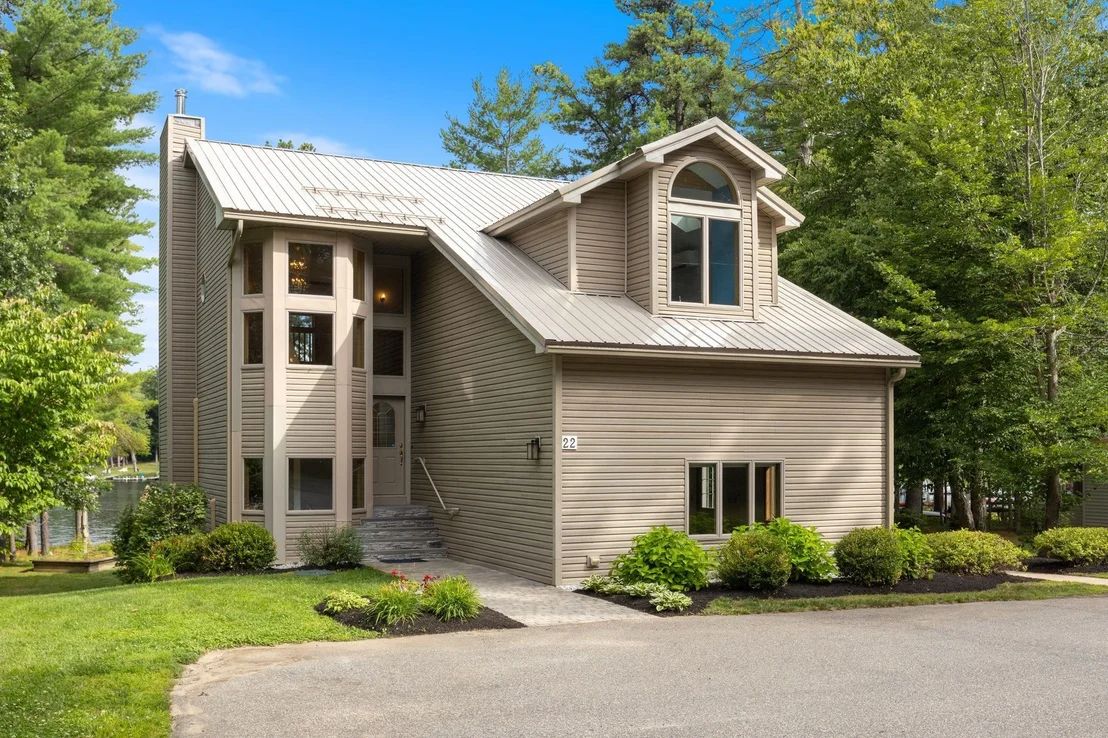 Photo of 22 Lakeside