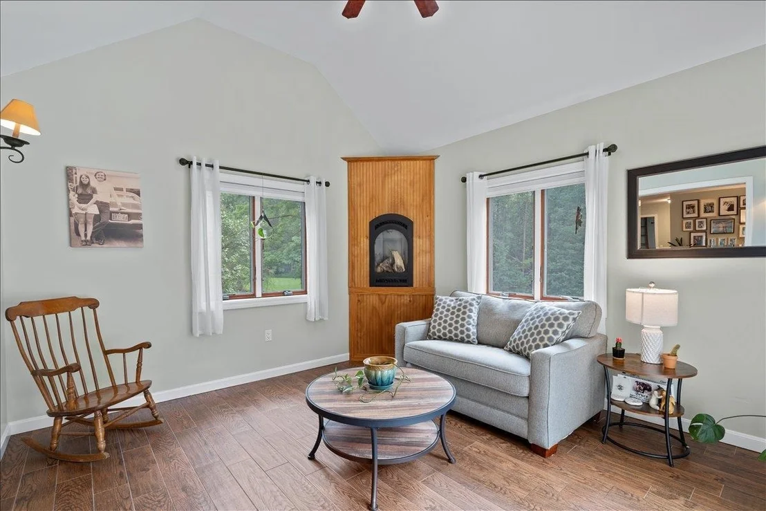 Photo of 230 Pine Meadow