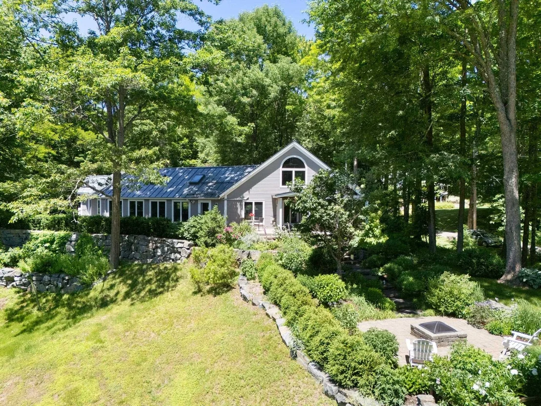 Photo of 947 Miller