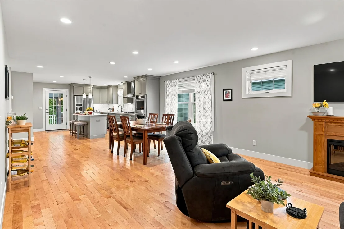 Photo of 10 Mulberry