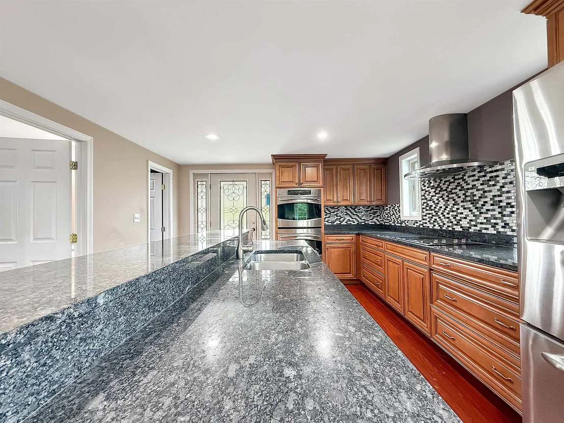 Photo of 465 Hillside