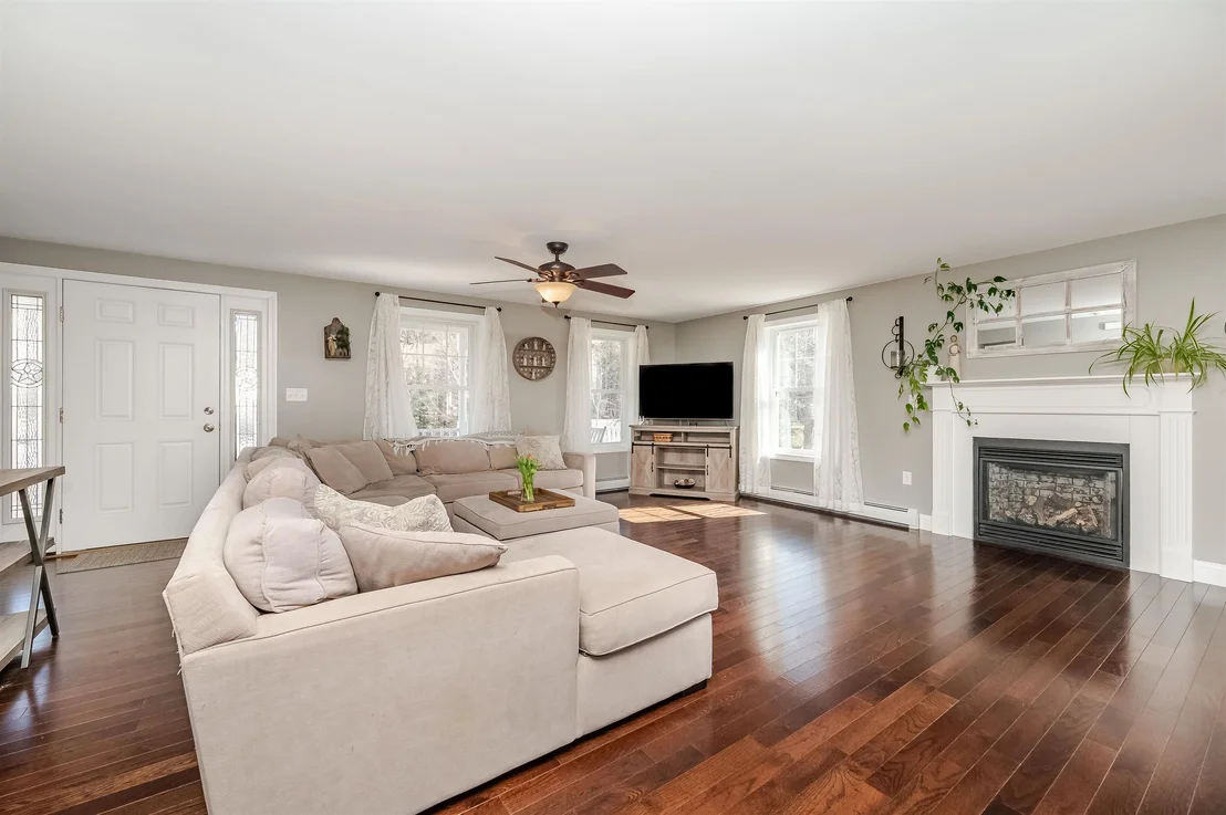 Photo of 65 Deerfield