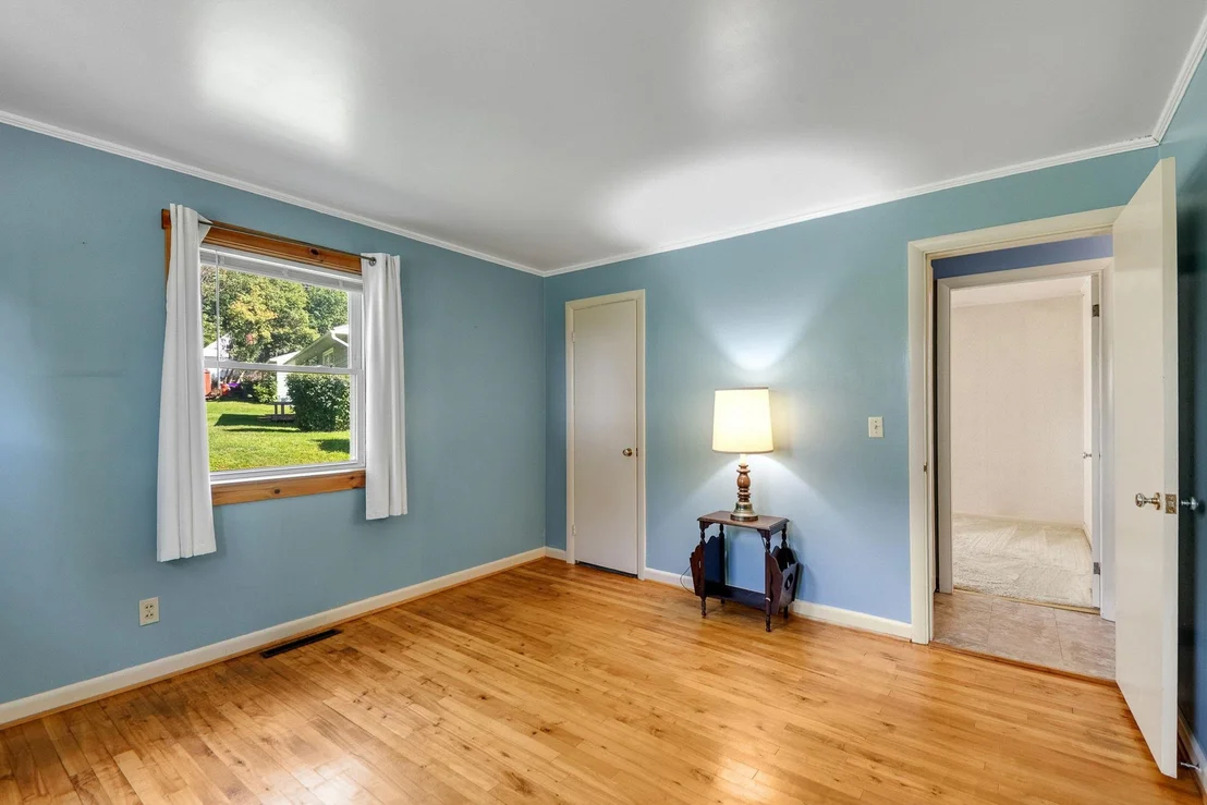 Photo of 12 Grandview
