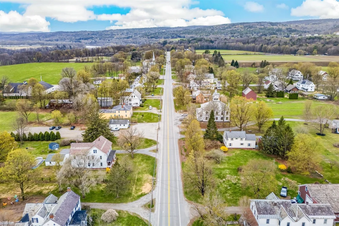 Photo of 3677 US Route 5