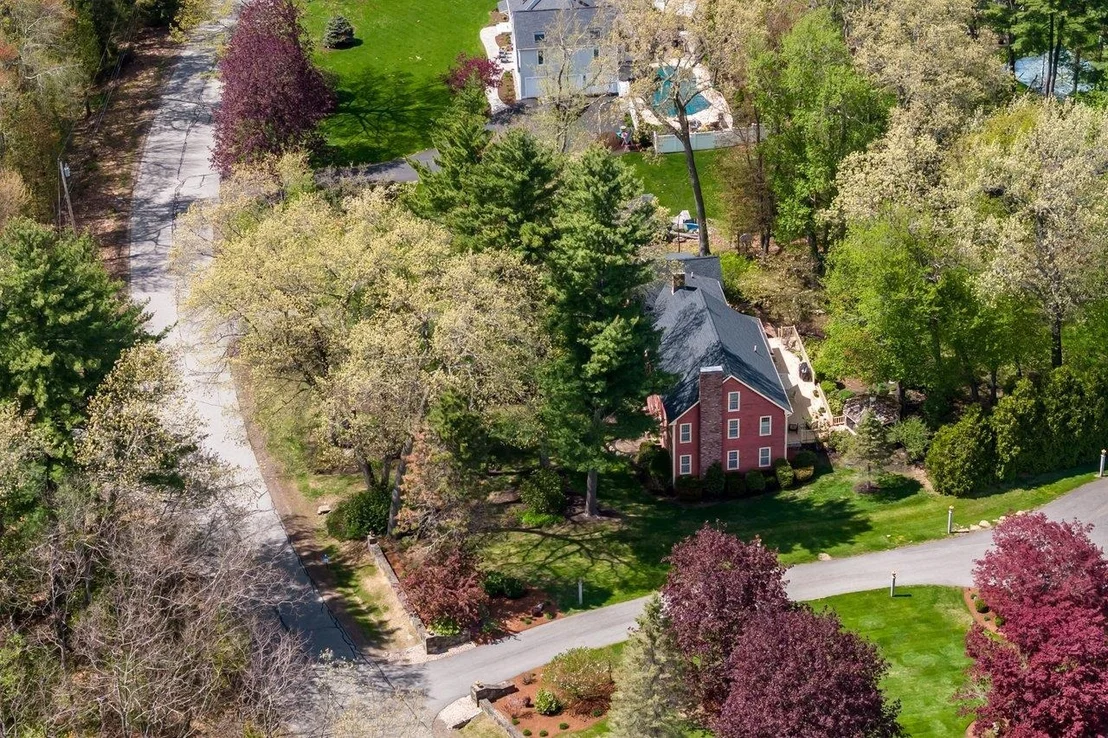Photo of 14 Winding Brook