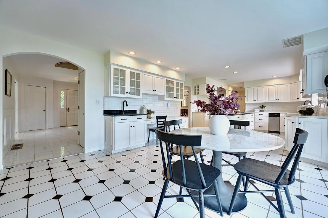 Photo of 4 Cullen Bay
