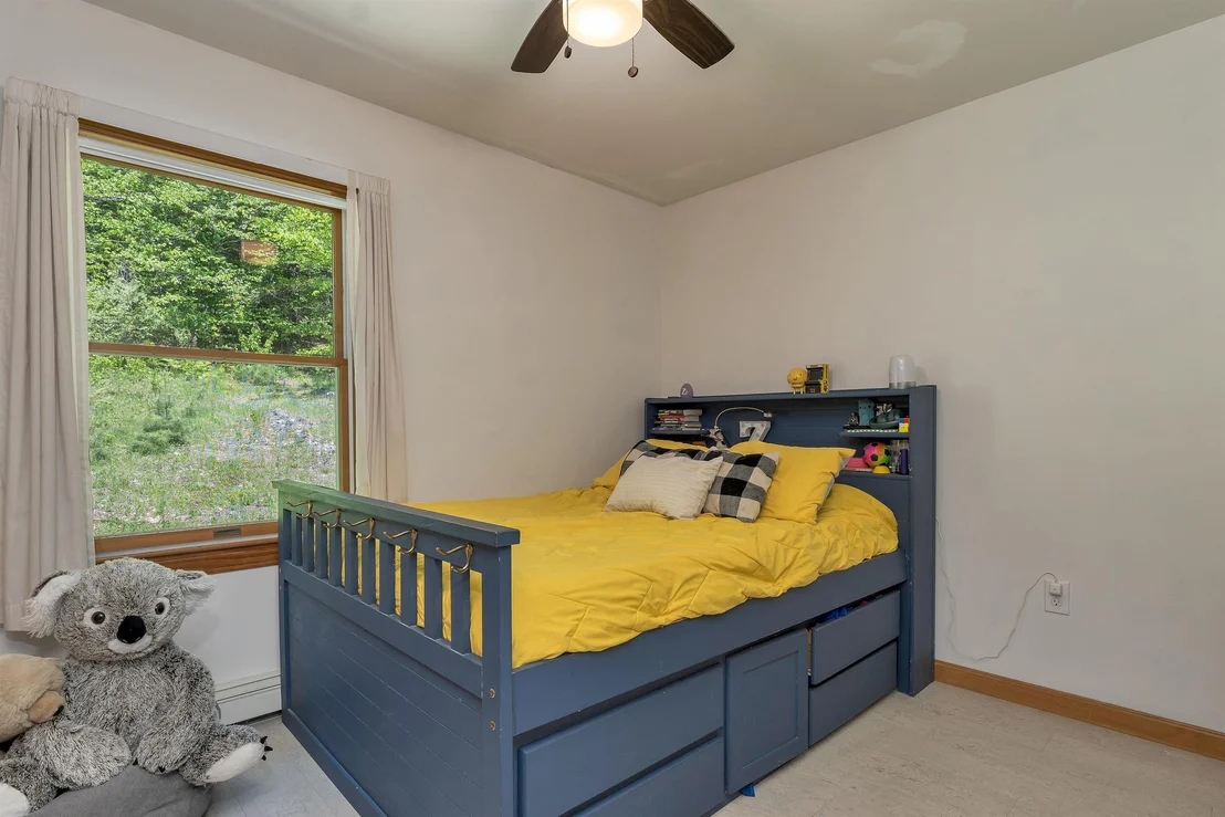 Photo of 1350 Barker