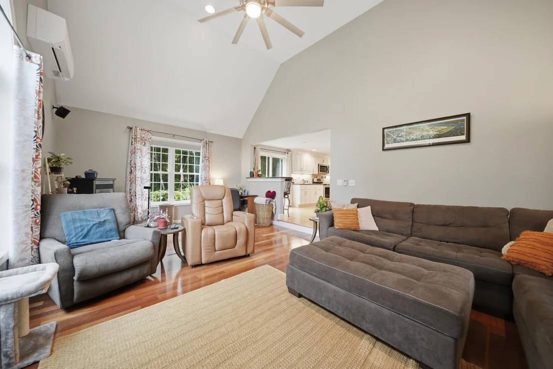 Photo of 17 Laurel