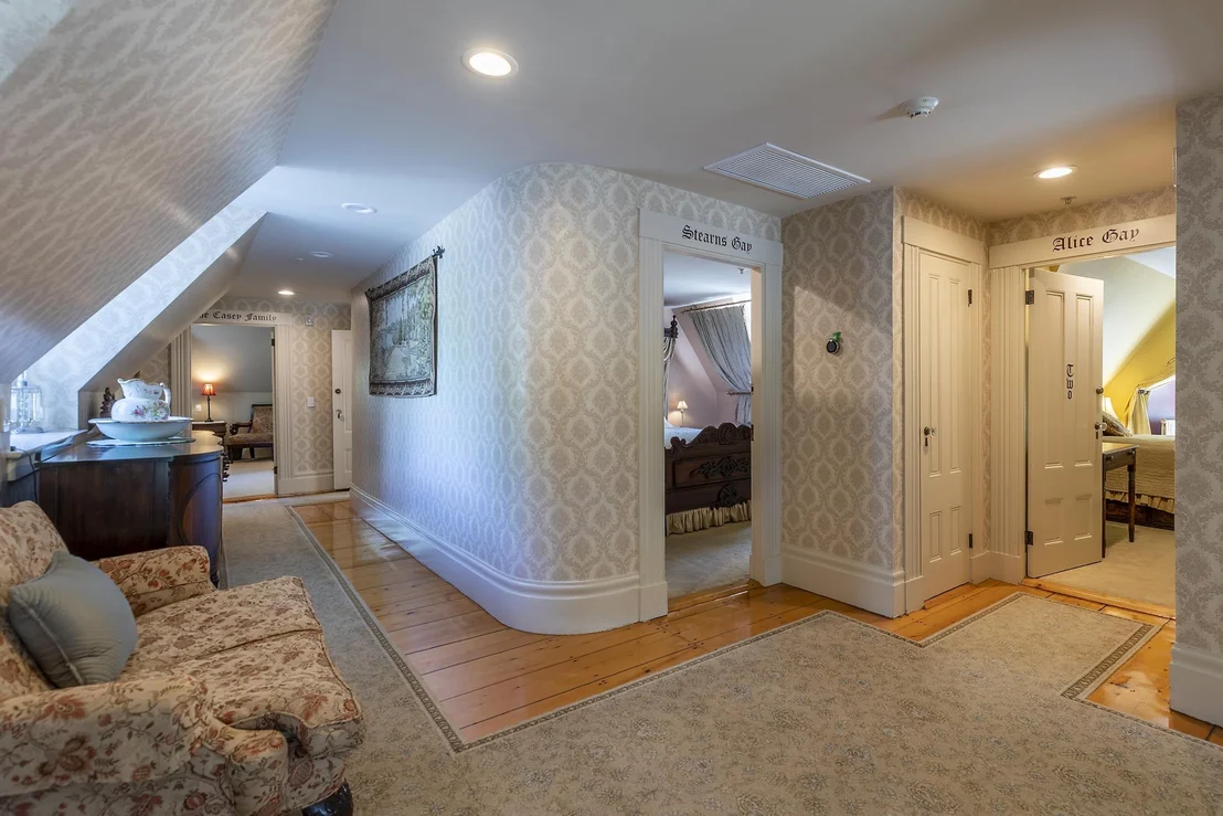 Photo of 1589 Main