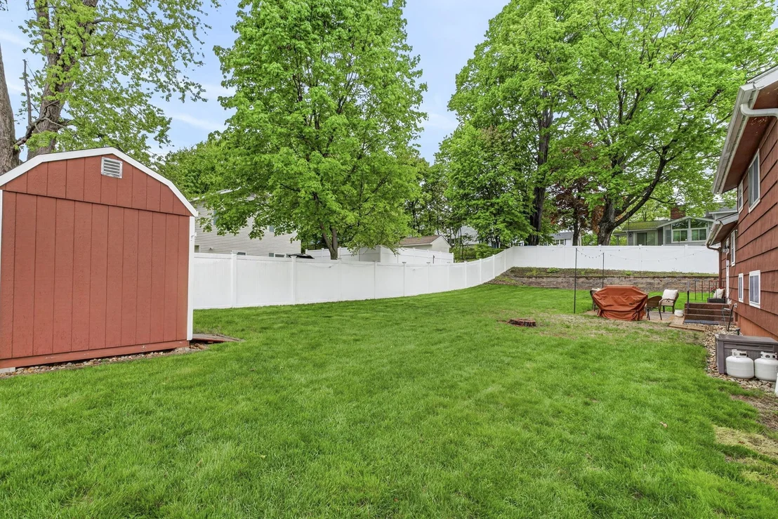 Photo of 130 Colgate