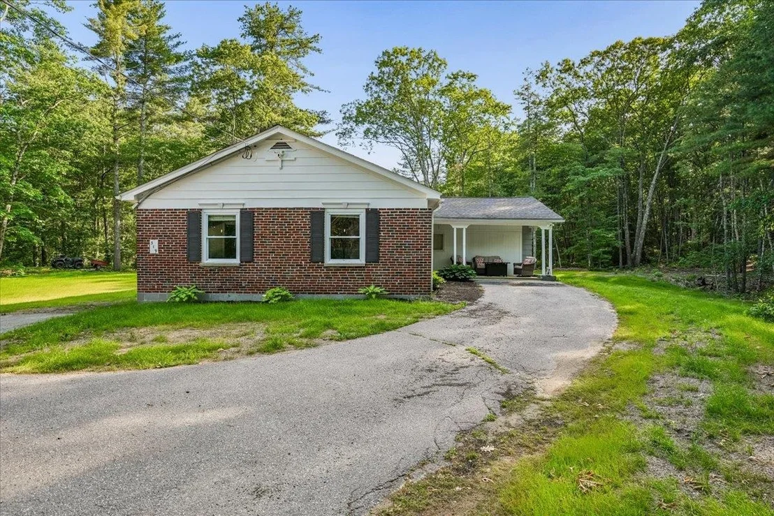 Photo of 319 Windham
